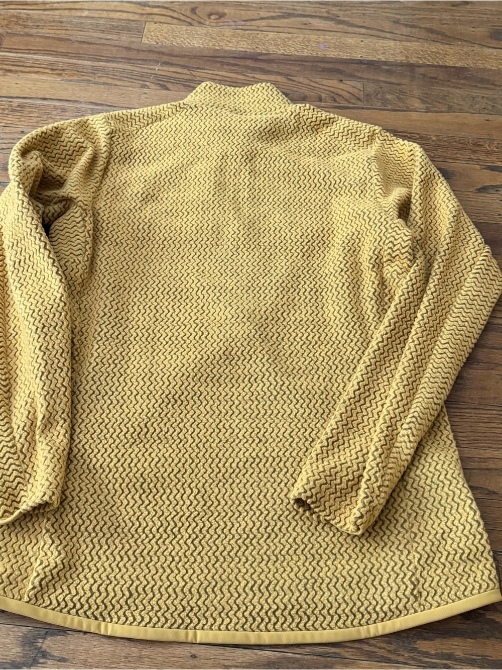 Patagonia R1 Air Quarter Zip Fleece Jacket Pufferfish Gold M EUC - Picture 4 of 7